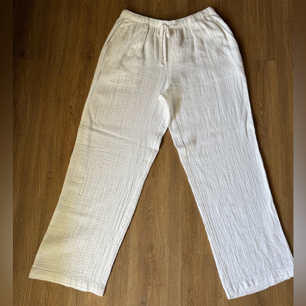 Aritzia Little Moon Cream Drawstring linen Pants